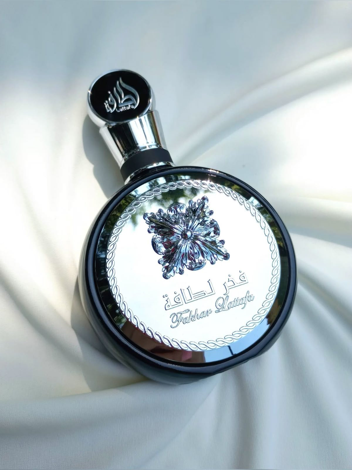 Fakhar Black Lattafa Perfume Árabe
